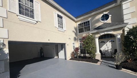 7823 Shane Ct