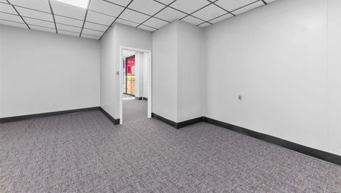 701 E Pearce Boulevard