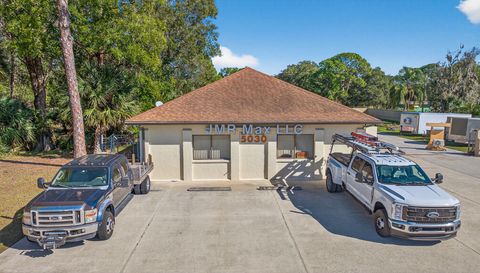 5030 N Courtenay Pkwy