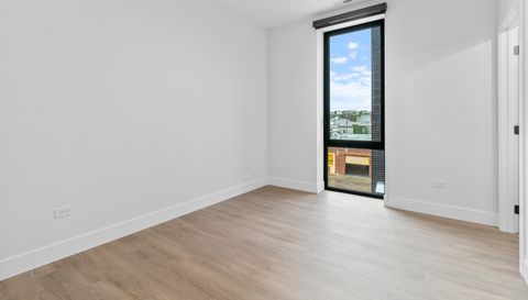 3140 N Clybourn Avenue