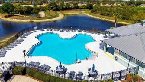 6407 BARKSDALE WAY