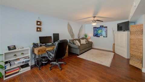 2032 GATEWOOD DRIVE