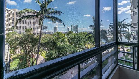 500 Three Islands Blvd