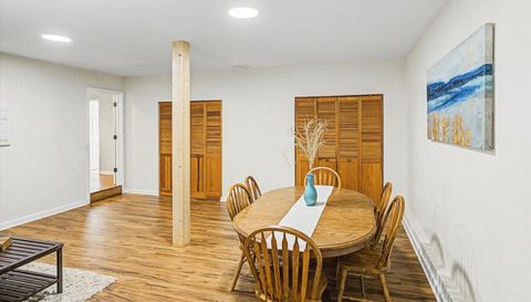 6611 Crooked Creek