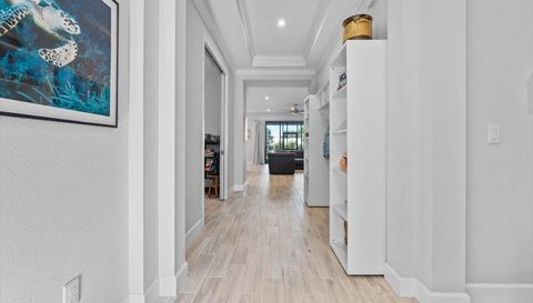 4512 CRESTPOINT Wy