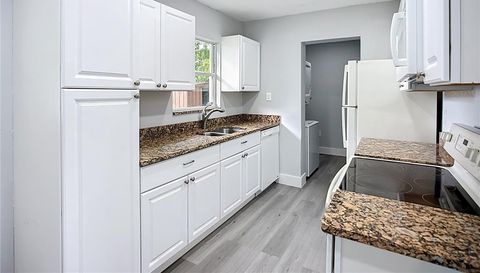 2105 ALLENDALE