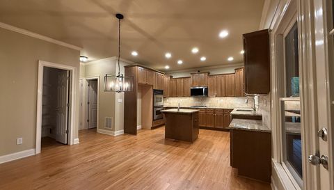 4920 Magnolia Creek Dr