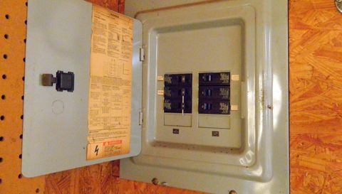 302 Mountain Gap Rd SE