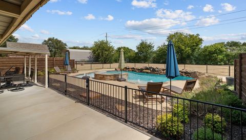 1910 Circleview Dr