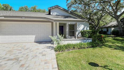 4635 Oak Forest