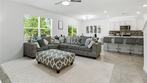 37 HICKORY COURSE CIRCLE