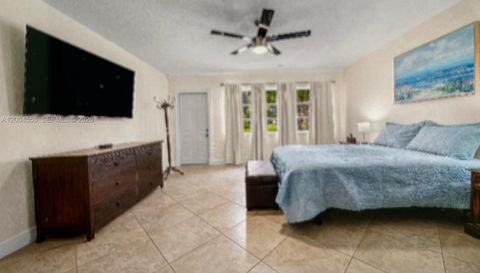 13990 Nesting Way