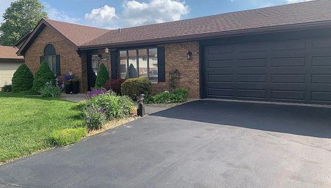 2428 Rolling Hill Dr