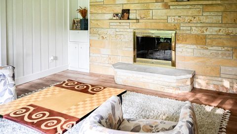 411 S Pleasant Ridge Rd