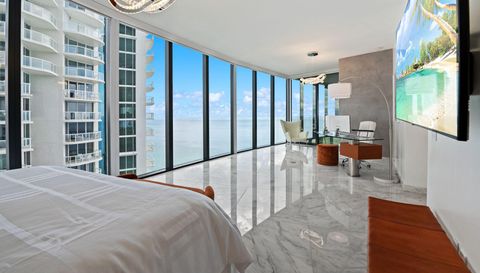 18555 Collins Ave Apt 2405