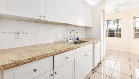650 Sw 124th Ter