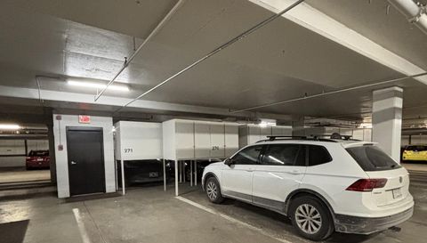 7625 Edinborough Way