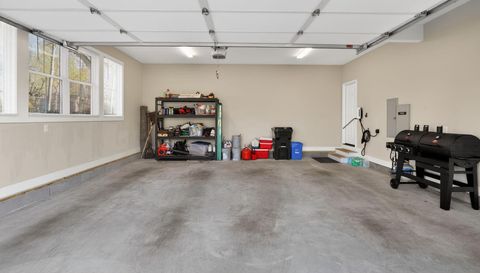 3757 Laurel Park Hwy Hendersonville