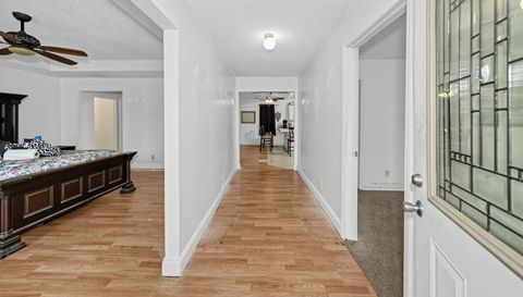 3020 Woodridge Ct