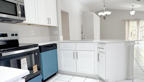 1316 Majesty Terrace