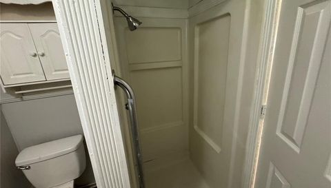 7306 EARLWOOD AVENUE