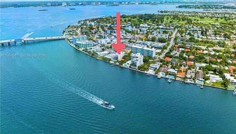 1930 Bay Dr Second Level Un