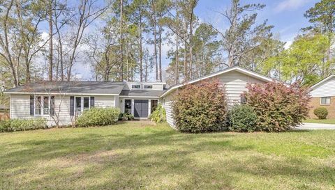 2606 Lakewood Dr