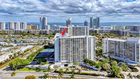 600 Three Islands Blvd