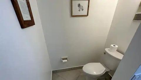 600 Executive Center Dr