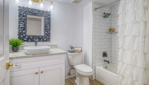 16600 GULF BOULEVARD