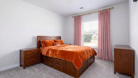 1287 Park Center Cir