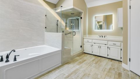 1304 Hi Circle North DR