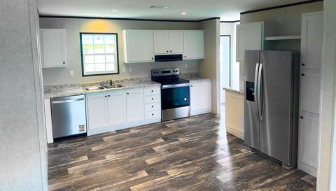 7238 Fitzpatrick Ave