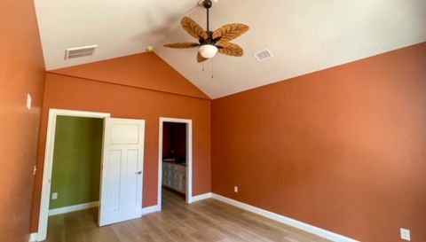 642 Boundary Loop Rd NW