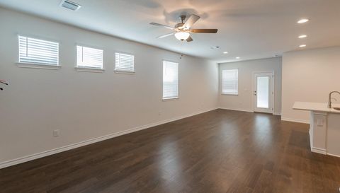 5302 Mulberry Grove LN