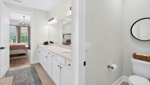 75 Crossfield Pl