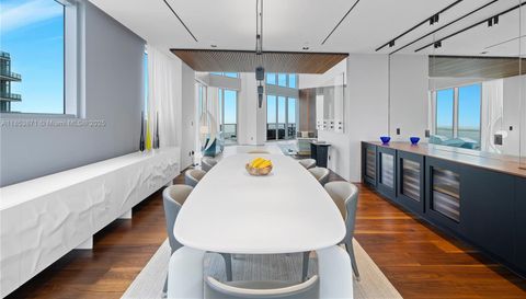 1300 Brickell Bay Dr