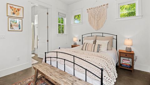 3206 Garden Villa LN