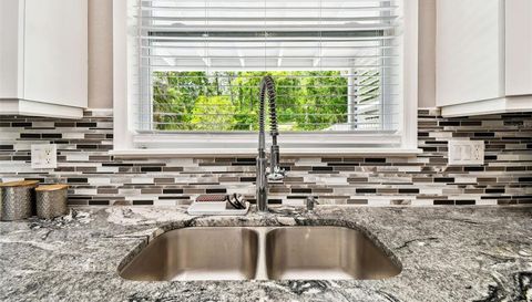 12525 SPARKLEBERRY ROAD