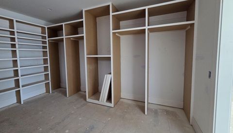 7048 Nichols Cove Dr