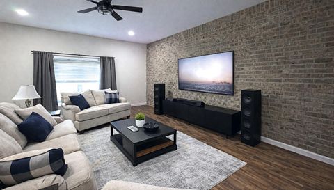 1118 Cross Pointe Dr