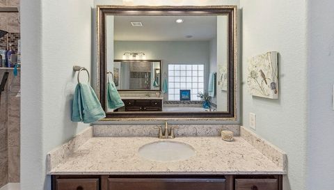 2813 Shadow Woods Ct