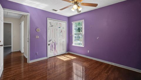 2727 RUNNING SPRINGS LOOP