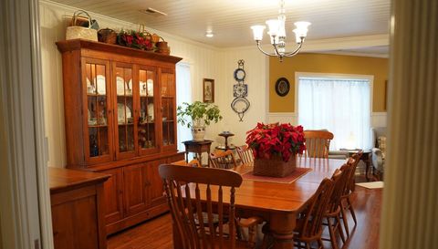 25065 Rock Springs Hollow Rd