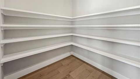 1326 W NEW HAMPSHIRE STREET