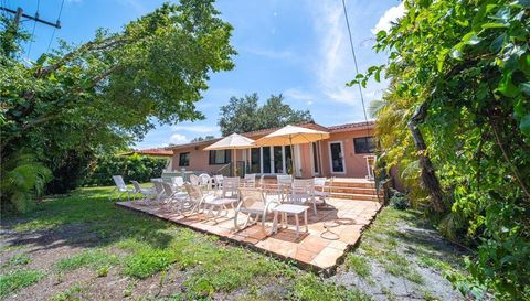 2015 Country Club Prado