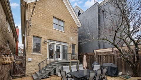 1303 W Schubert Avenue