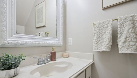 4922 Dobbin Springs Ln