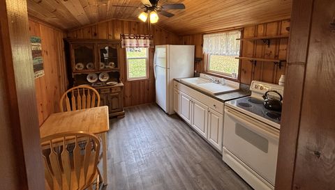 34 Gardner Lake Heights