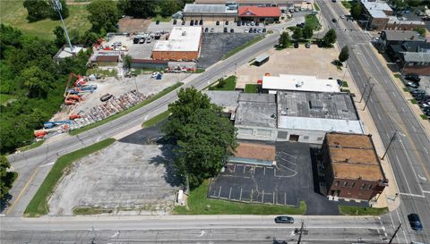 8227 Gravois Road